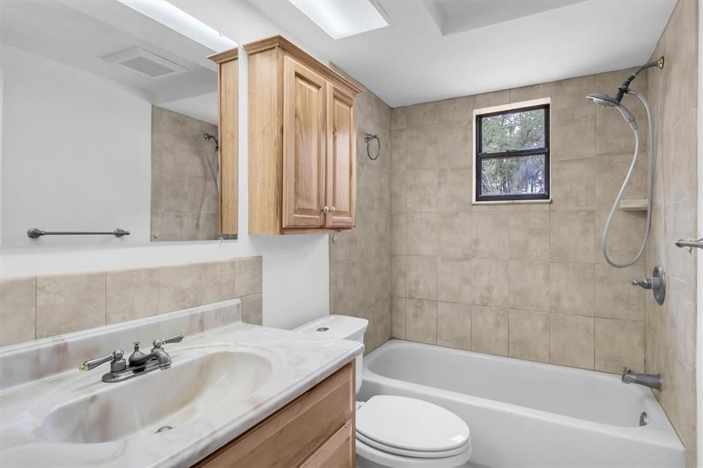 En Venta: $254,900 (2 camas, 2 baños, 1328 Pies cuadrados)