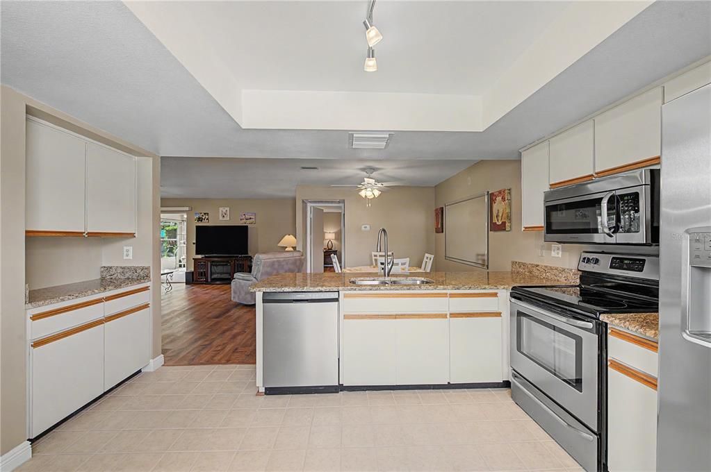 En Venta: $189,900 (2 camas, 2 baños, 1148 Pies cuadrados)