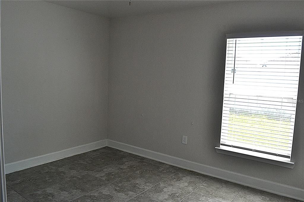 En Venta: $307,500 (4 camas, 2 baños, 1807 Pies cuadrados)