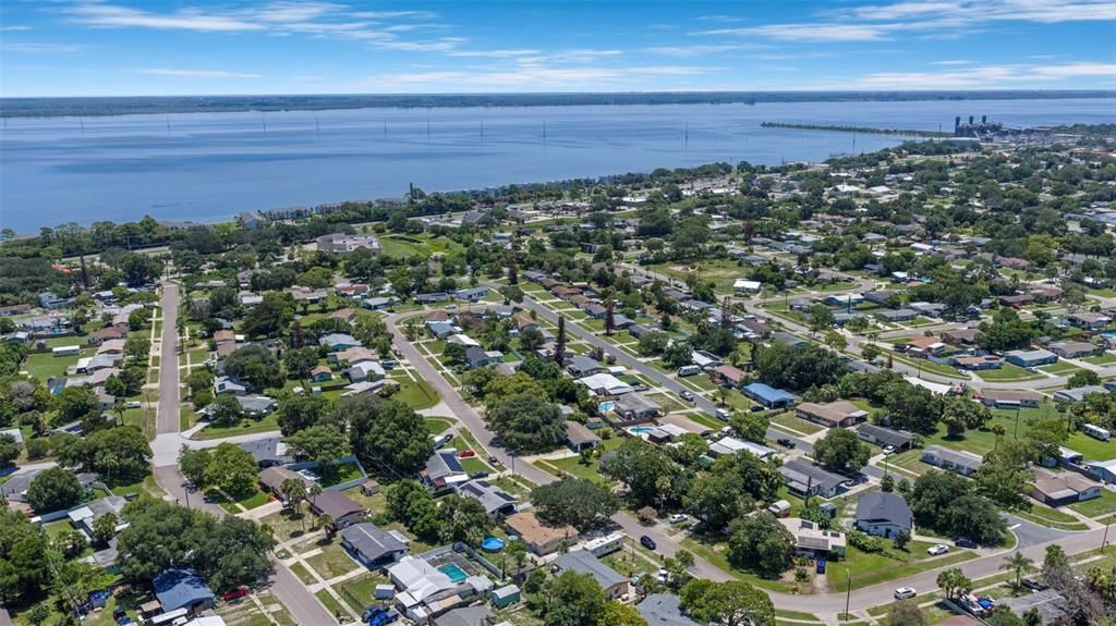 На продажу: $265,000 (3 спален, 1 ванн, 1287 Квадратных фут)