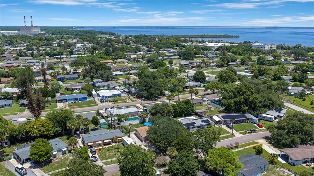 На продажу: $265,000 (3 спален, 1 ванн, 1287 Квадратных фут)