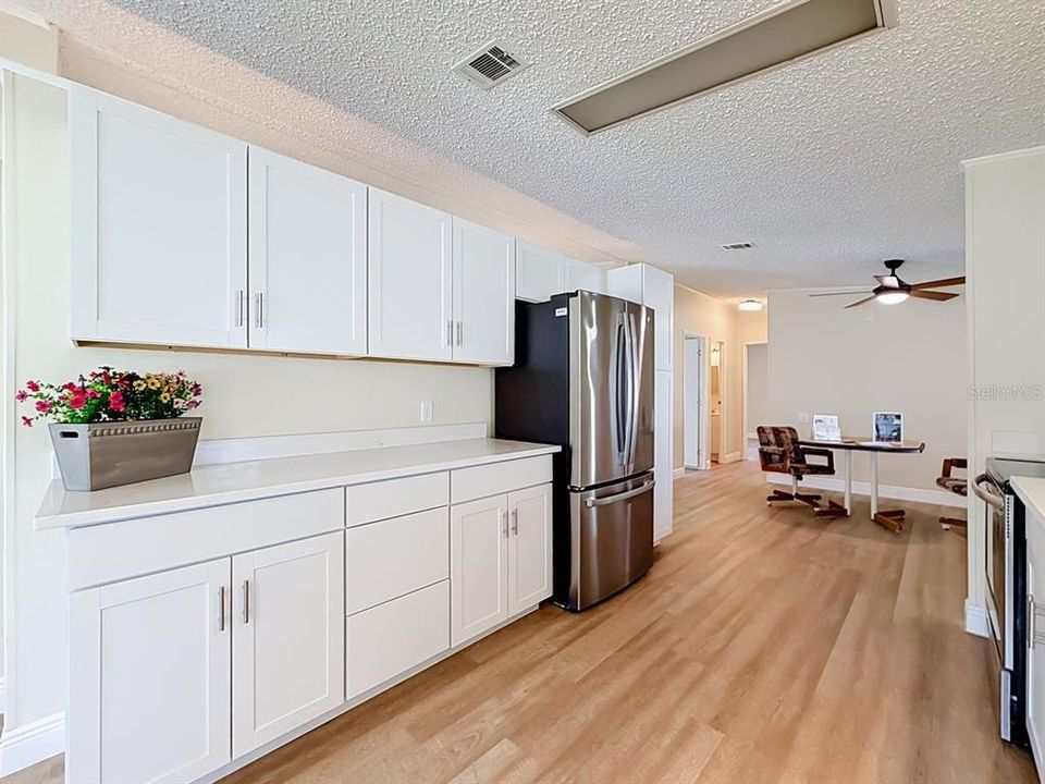 Activo con contrato: $195,000 (2 camas, 2 baños, 1352 Pies cuadrados)