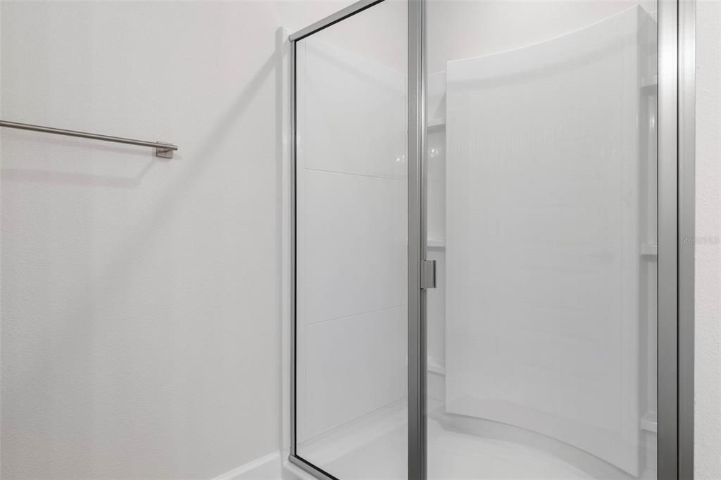 На продажу: $344,900 (4 спален, 2 ванн, 1635 Квадратных фут)