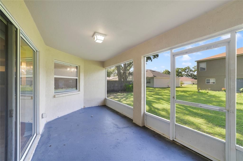 En Venta: $265,000 (4 camas, 2 baños, 1690 Pies cuadrados)