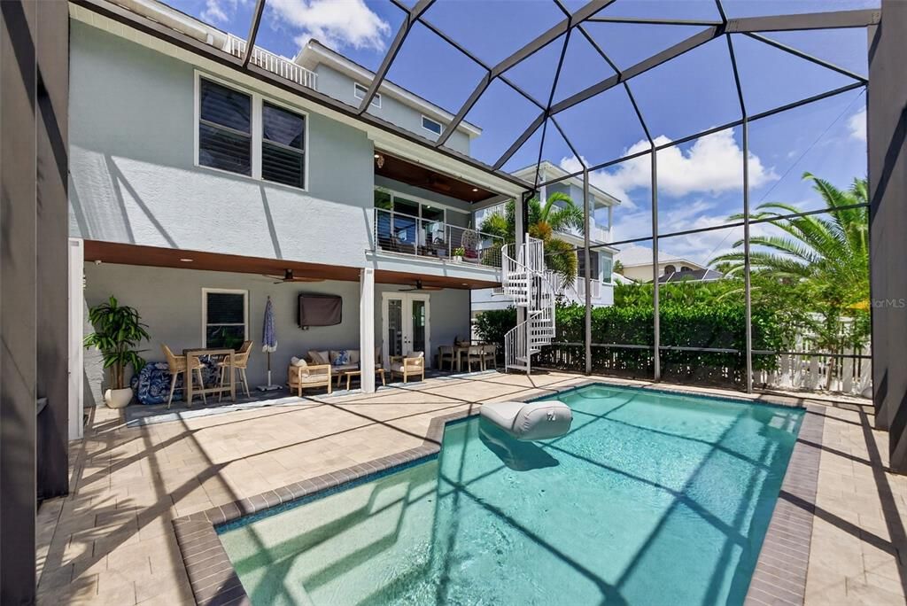 For Sale: $3,400,000 (5 beds, 4 baths, 3457 Square Feet)
