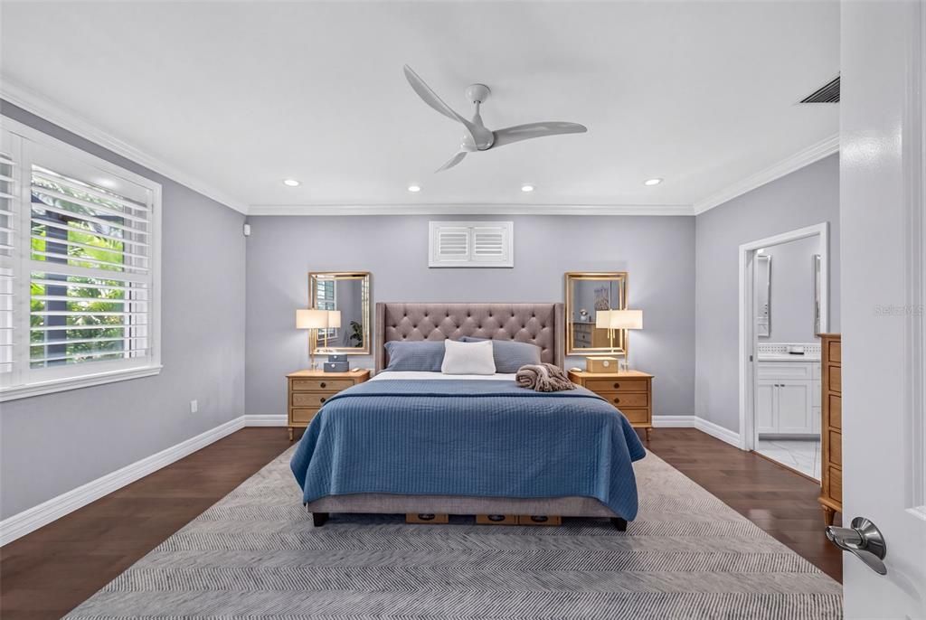 For Sale: $3,400,000 (5 beds, 4 baths, 3457 Square Feet)