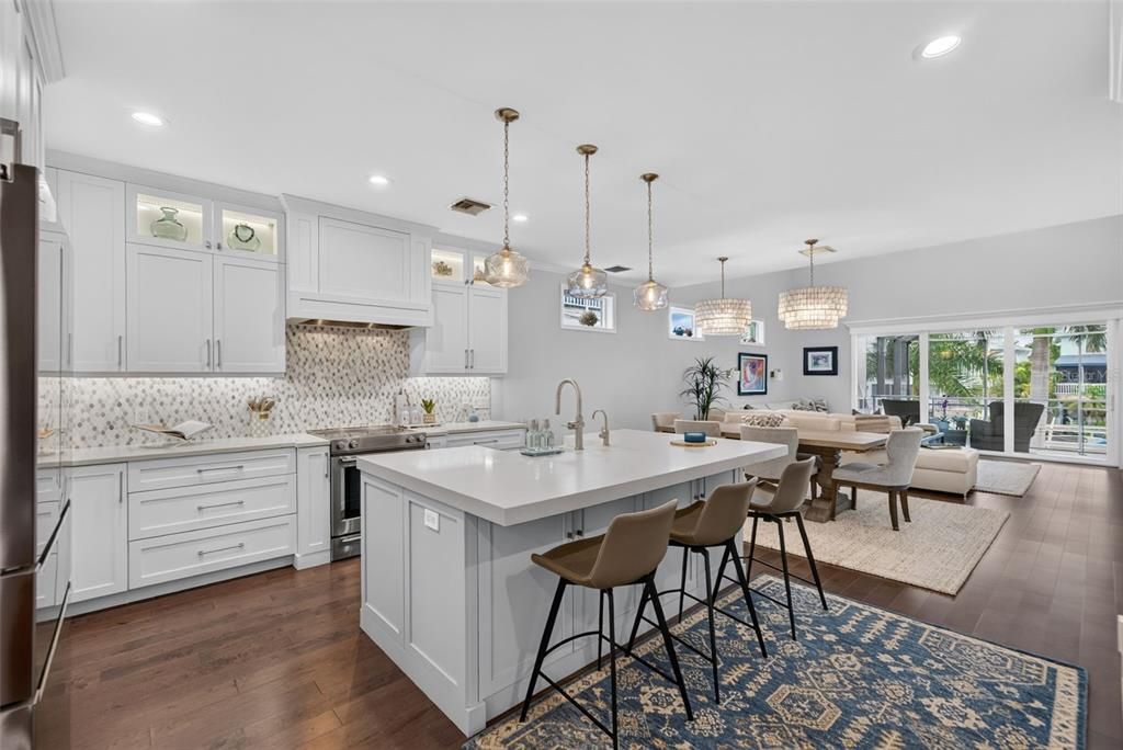 For Sale: $3,400,000 (5 beds, 4 baths, 3457 Square Feet)