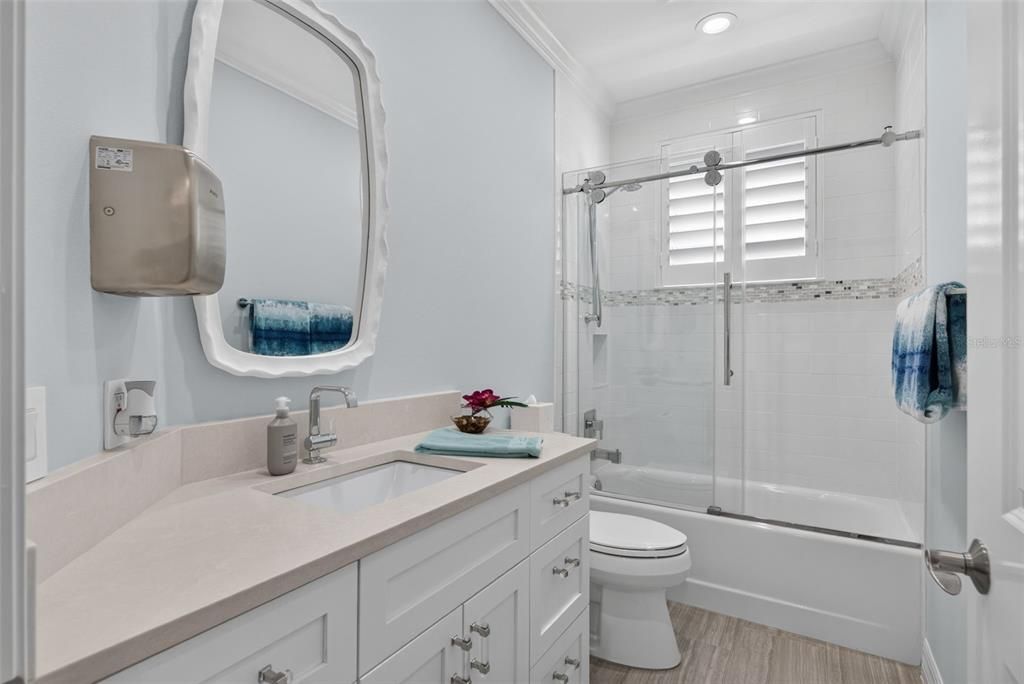 For Sale: $3,400,000 (5 beds, 4 baths, 3457 Square Feet)
