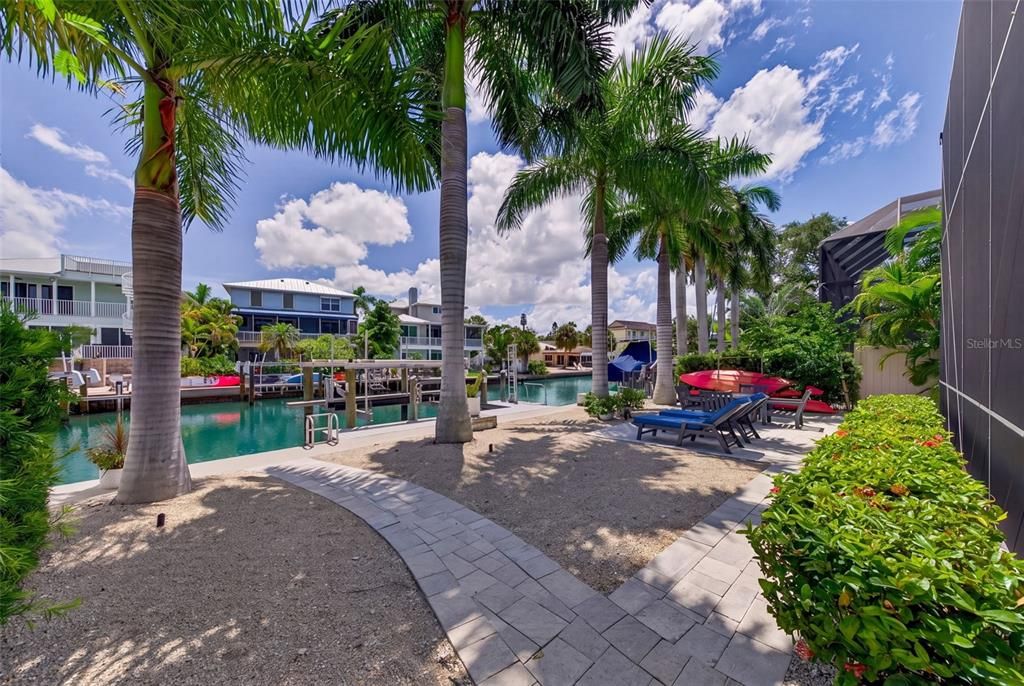 For Sale: $3,400,000 (5 beds, 4 baths, 3457 Square Feet)