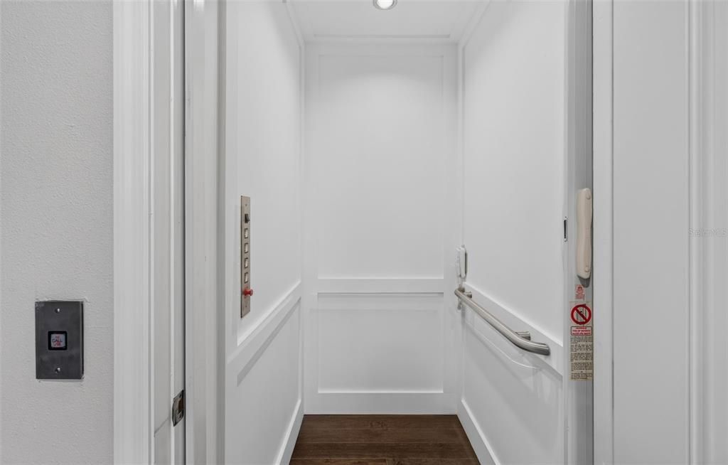 For Sale: $3,400,000 (5 beds, 4 baths, 3457 Square Feet)