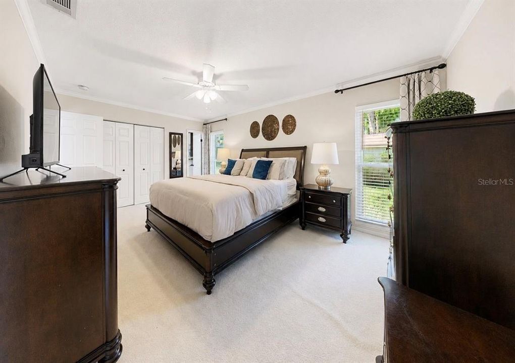 For Sale: $459,000 (3 beds, 2 baths, 1700 Square Feet)