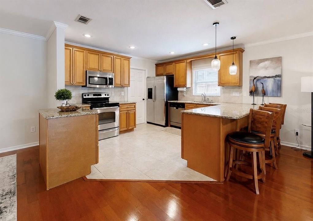 For Sale: $459,000 (3 beds, 2 baths, 1700 Square Feet)