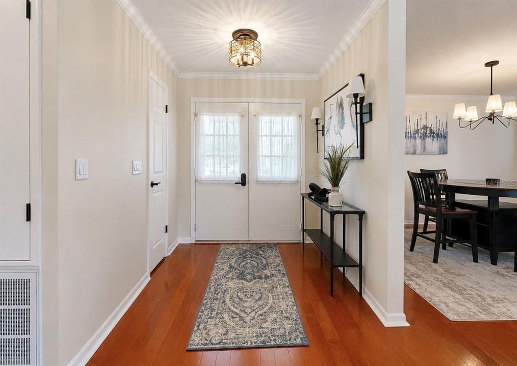 For Sale: $459,000 (3 beds, 2 baths, 1700 Square Feet)