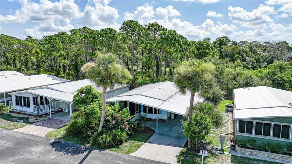 For Sale: $138,500 (2 beds, 2 baths, 964 Square Feet)