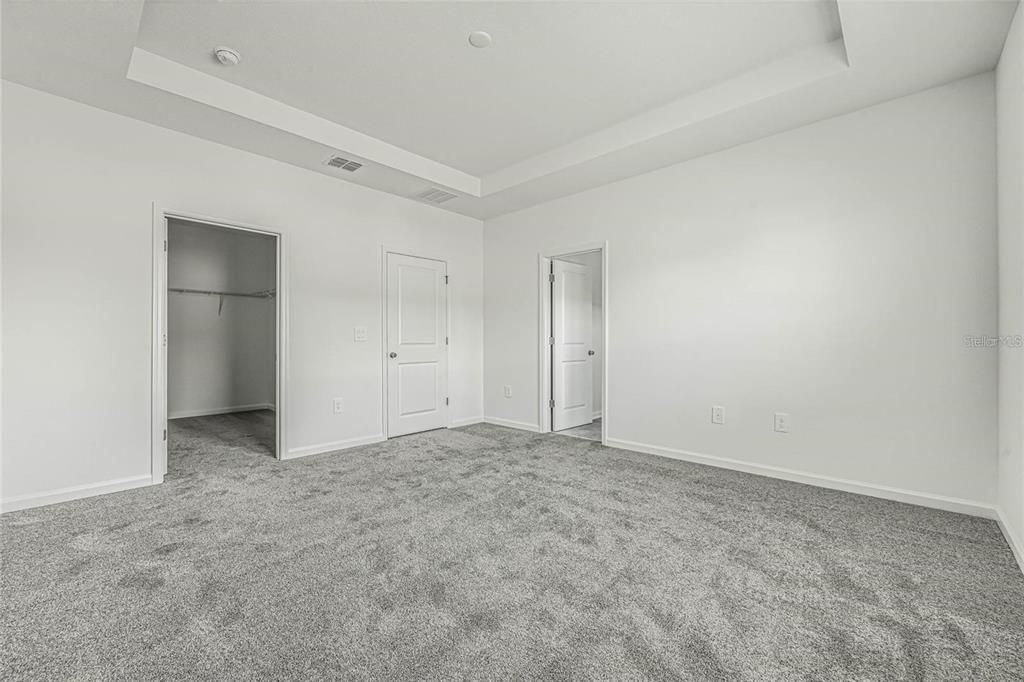 For Rent: $2,100 (3 beds, 2 baths, 1834 Square Feet)