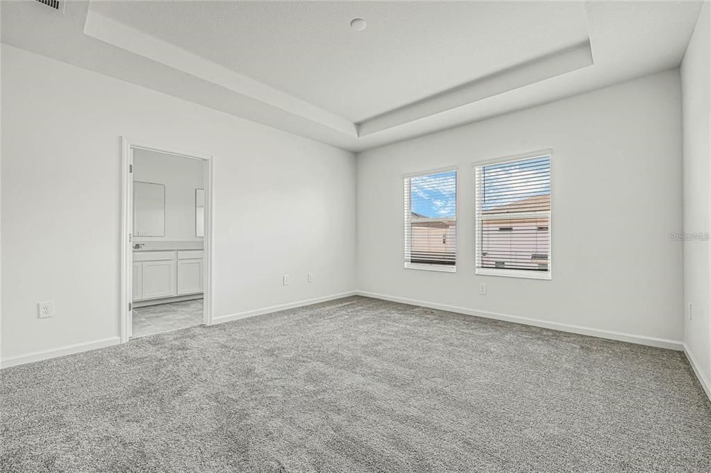 For Rent: $2,100 (3 beds, 2 baths, 1834 Square Feet)