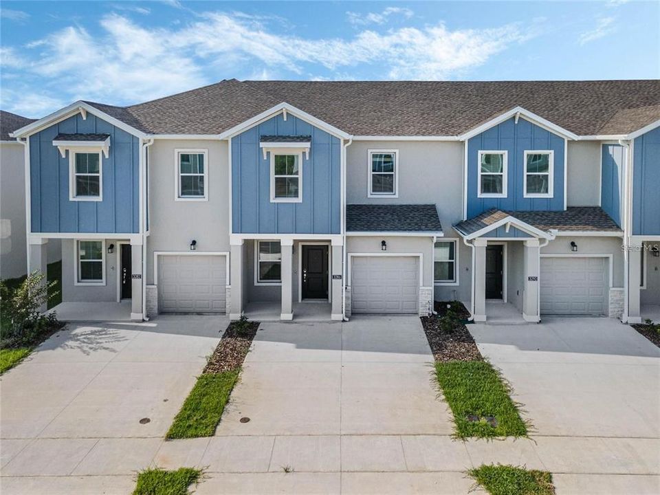 For Rent: $2,100 (3 beds, 2 baths, 1834 Square Feet)