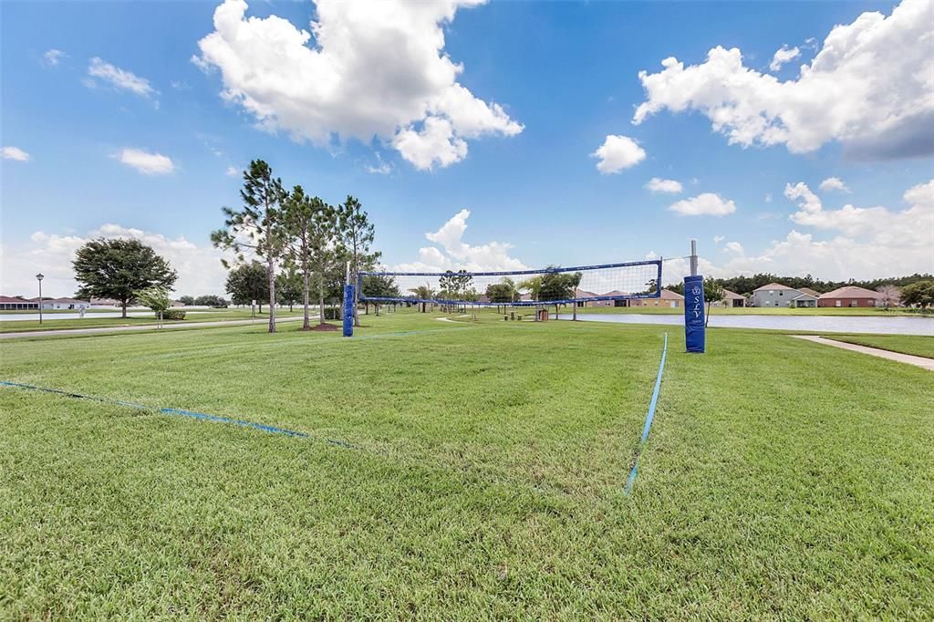 For Sale: $359,000 (3 beds, 2 baths, 1661 Square Feet)