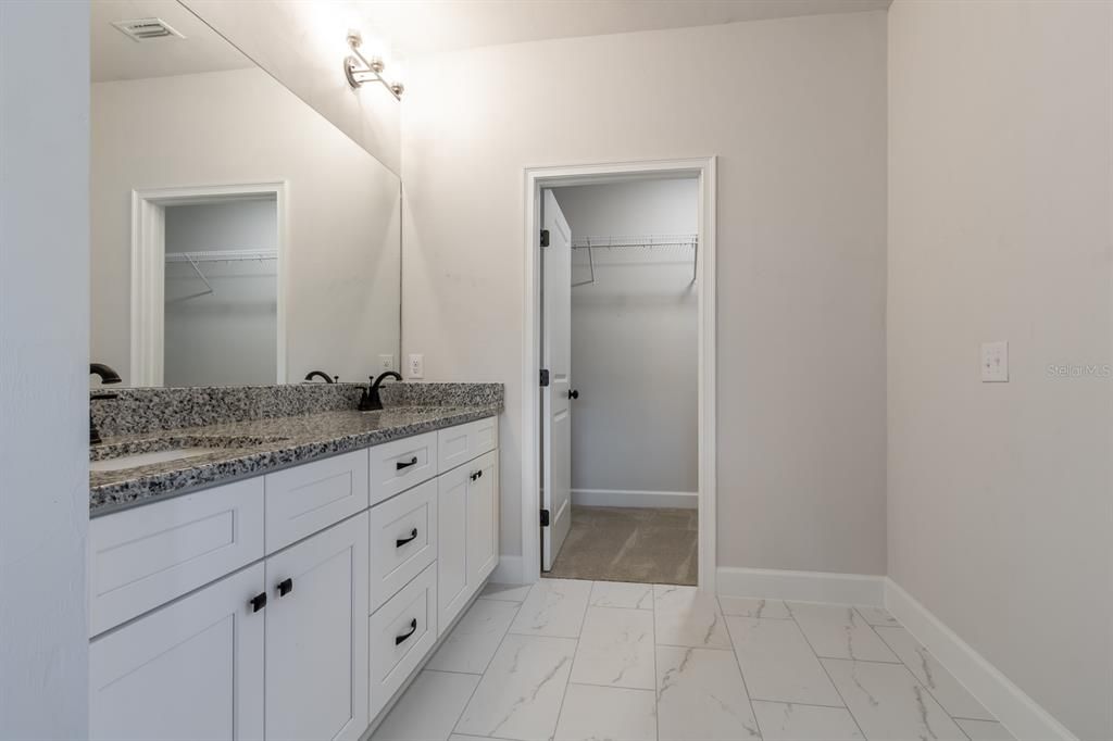 En Venta: $310,000 (3 camas, 2 baños, 1547 Pies cuadrados)