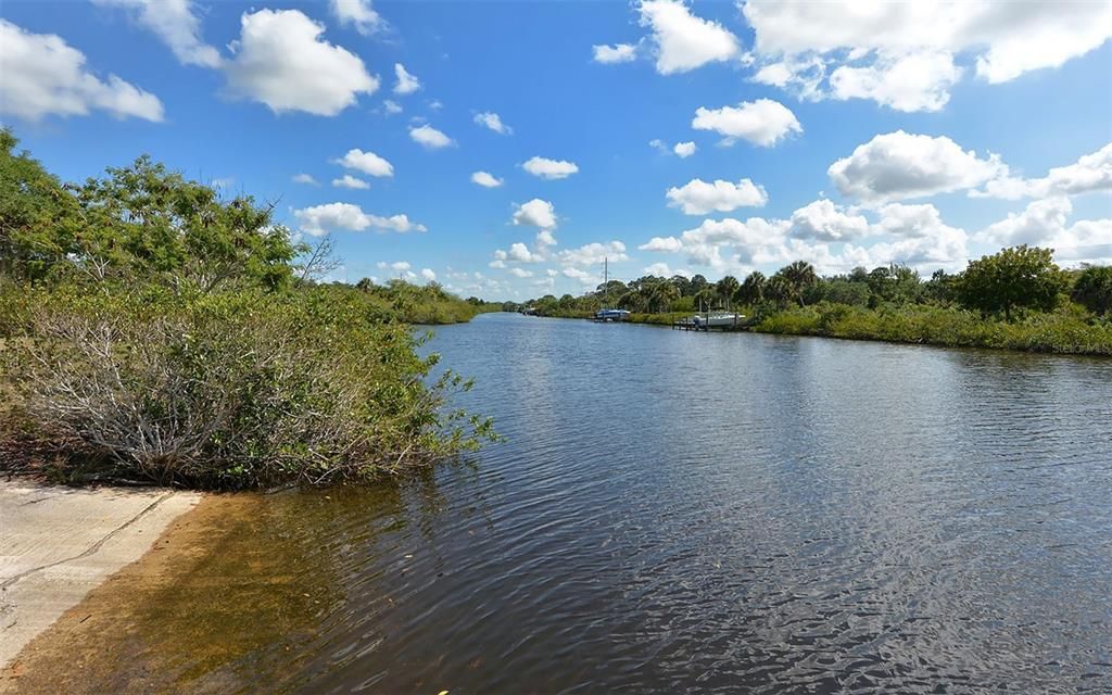 En Venta: $824,900 (4 camas, 3 baños, 3169 Pies cuadrados)
