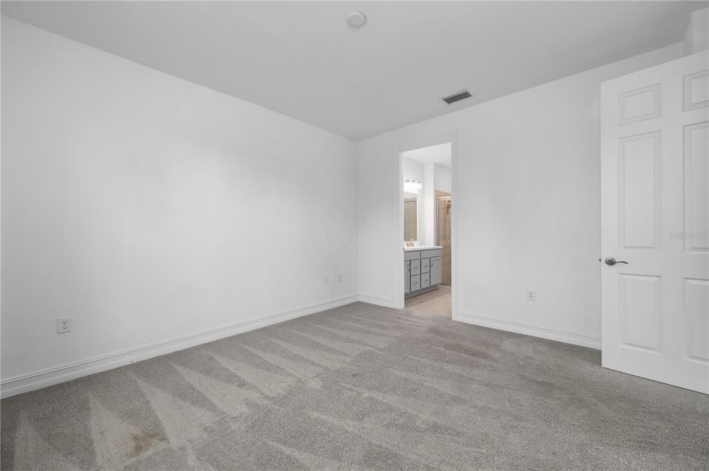 For Sale: $269,900 (2 beds, 2 baths, 1516 Square Feet)