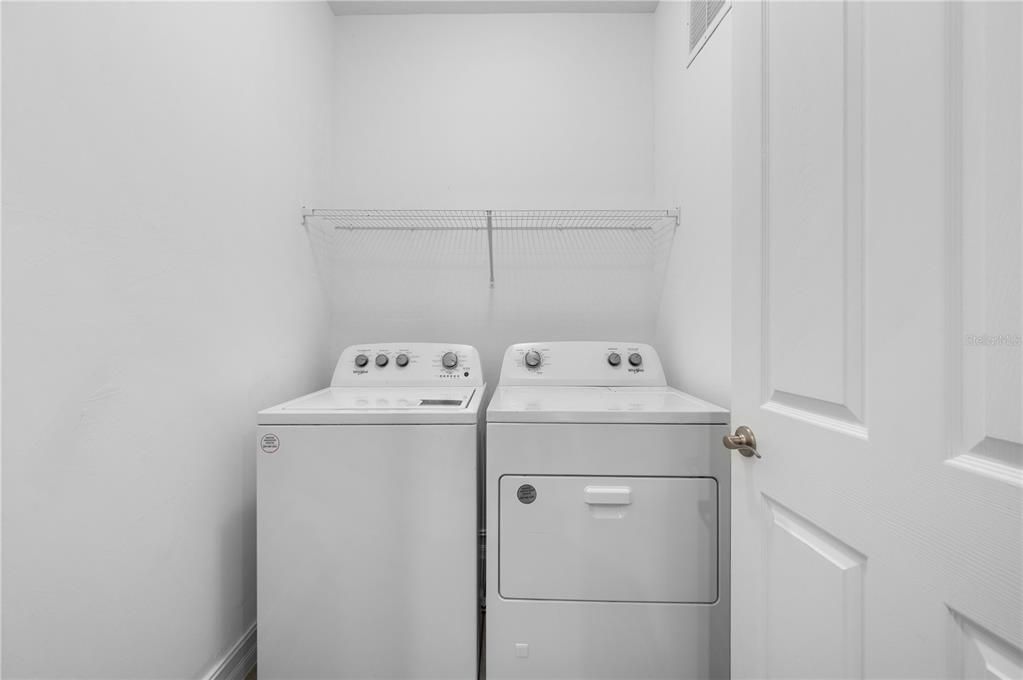 For Sale: $269,900 (2 beds, 2 baths, 1516 Square Feet)