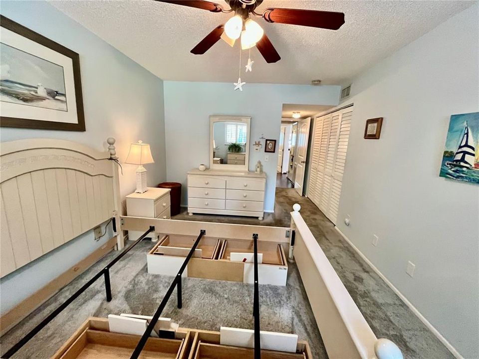 For Sale: $189,900 (2 beds, 2 baths, 1130 Square Feet)