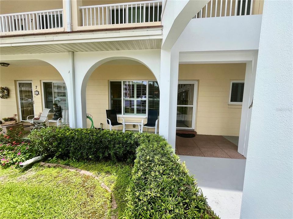 For Sale: $189,900 (2 beds, 2 baths, 1130 Square Feet)