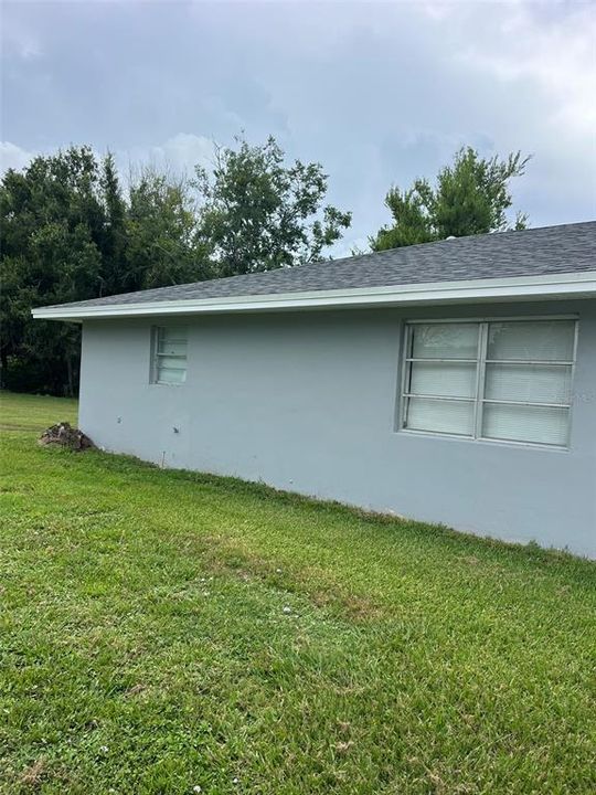 For Rent: $2,200 (3 beds, 2 baths, 1925 Square Feet)
