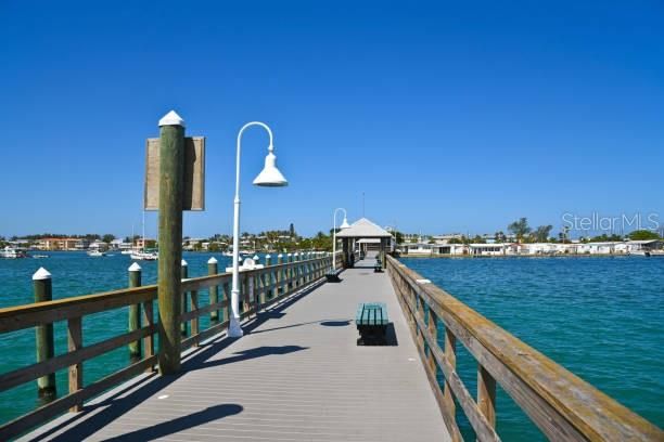 En Venta: $899,000 (0.12 acres)