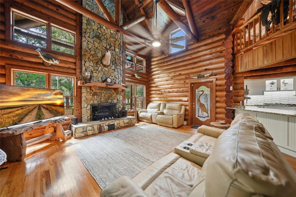 На продажу: $799,000 (2 спален, 2 ванн, 2130 Квадратных фут)