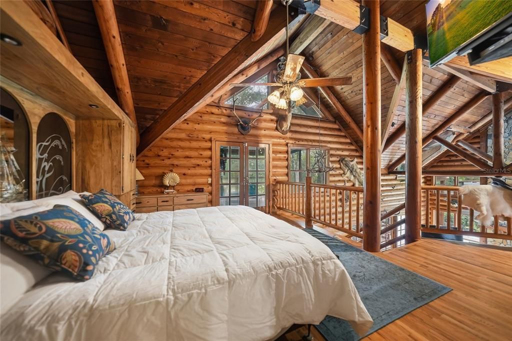 На продажу: $799,000 (2 спален, 2 ванн, 2130 Квадратных фут)