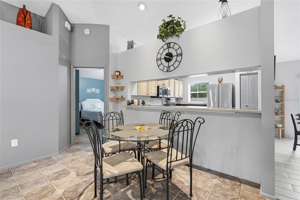 En Venta: $477,900 (3 camas, 2 baños, 1634 Pies cuadrados)