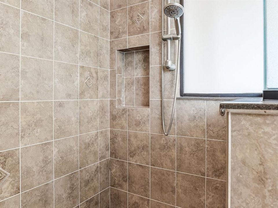 На продажу: $499,000 (3 спален, 2 ванн, 2440 Квадратных фут)