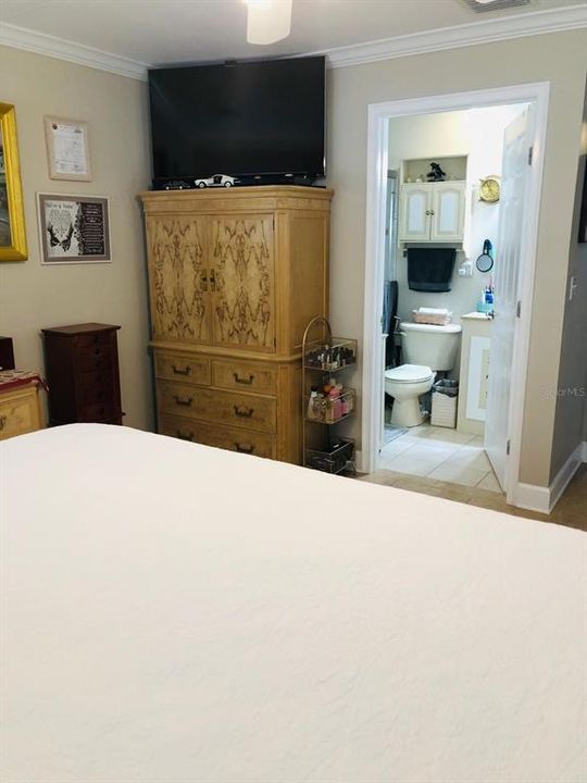 En Venta: $320,000 (2 camas, 2 baños, 1130 Pies cuadrados)