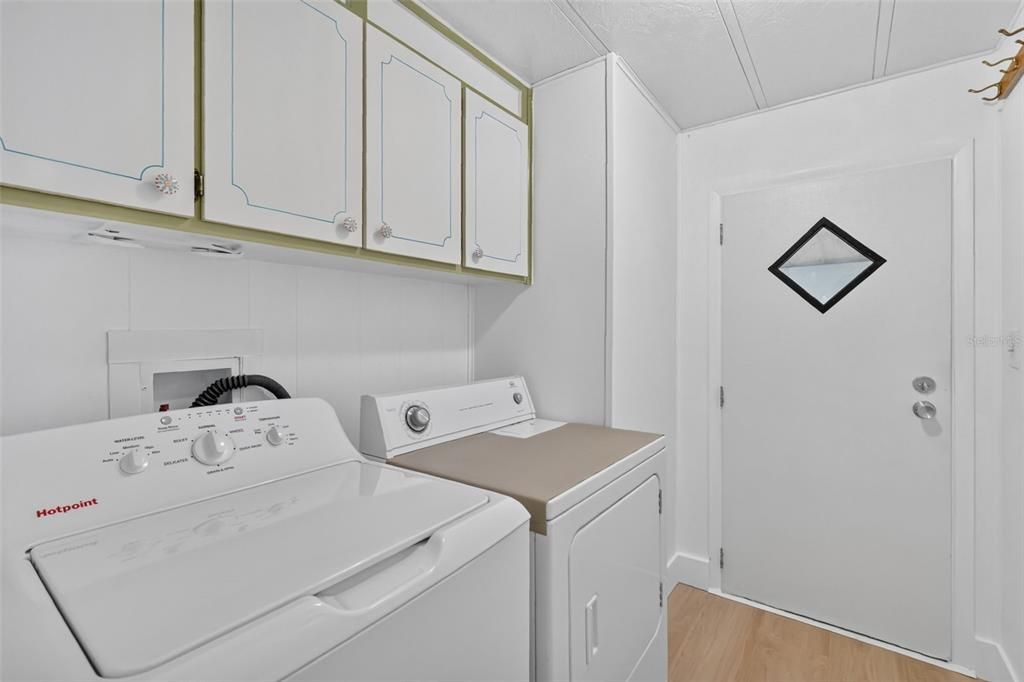 Activo con contrato: $179,900 (2 camas, 2 baños, 1312 Pies cuadrados)