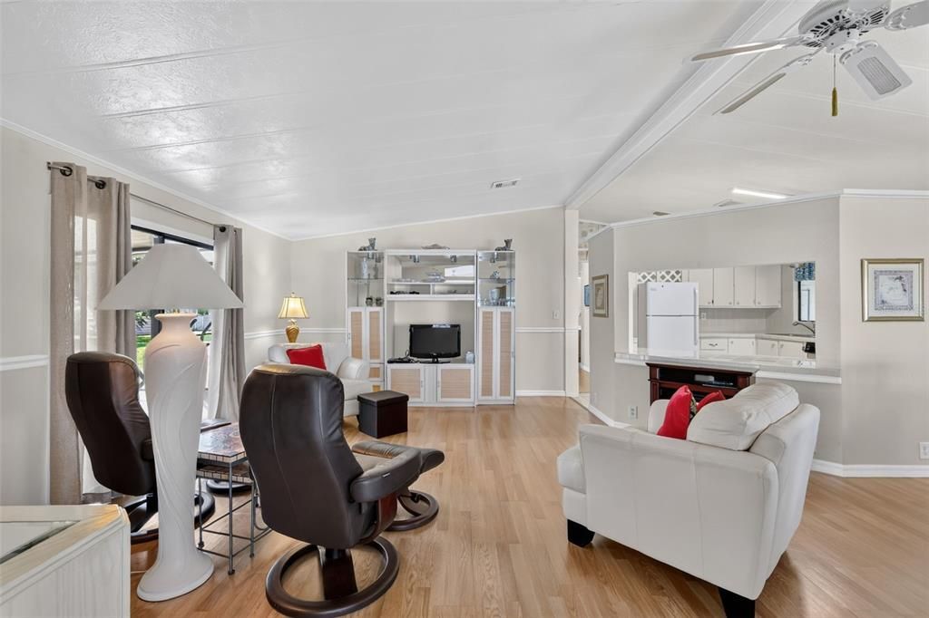 Activo con contrato: $179,900 (2 camas, 2 baños, 1312 Pies cuadrados)