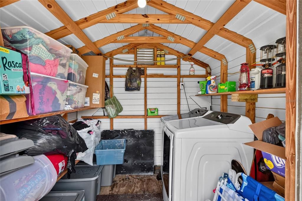 На продажу: $218,000 (3 спален, 1 ванн, 1335 Квадратных фут)