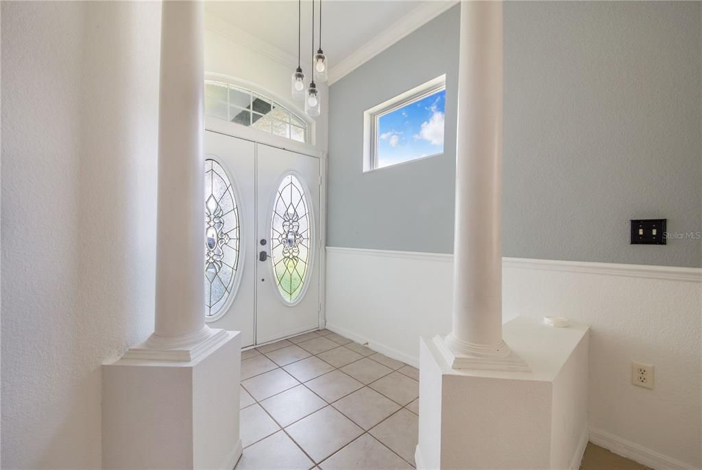 En Venta: $295,000 (3 camas, 2 baños, 1844 Pies cuadrados)