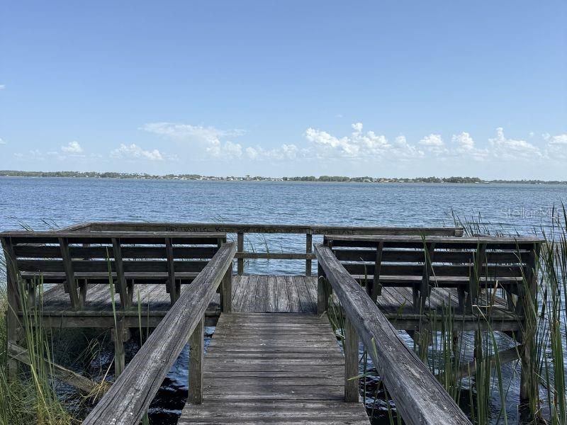 For Sale: $285,000 (3 beds, 2 baths, 1569 Square Feet)