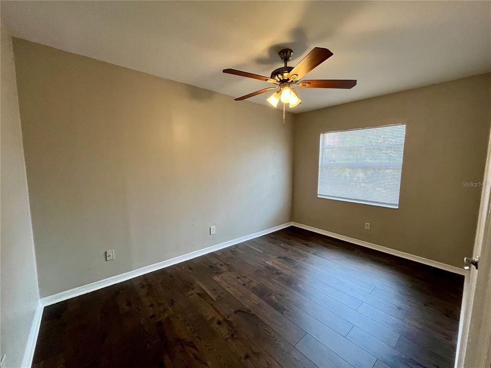 For Rent: $1,800 (2 beds, 1 baths, 775 Square Feet)