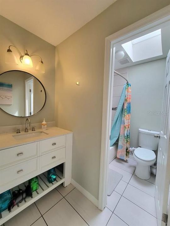 На продажу: $499,900 (4 спален, 2 ванн, 3226 Квадратных фут)
