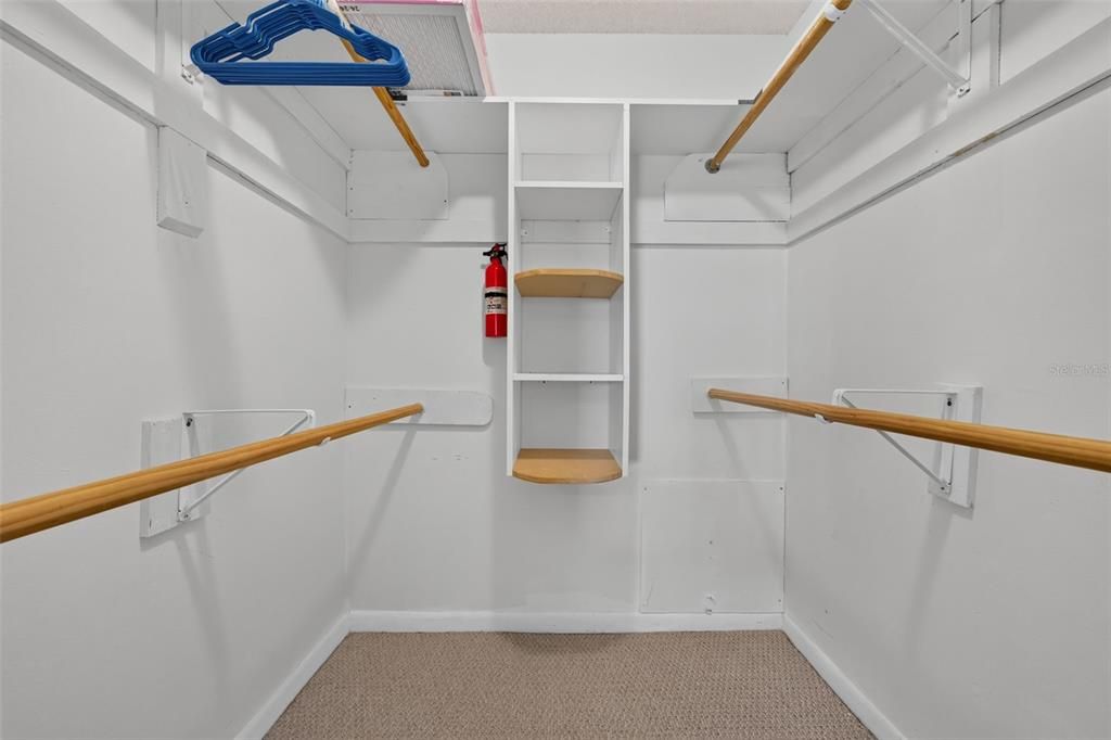 На продажу: $258,000 (2 спален, 2 ванн, 1250 Квадратных фут)