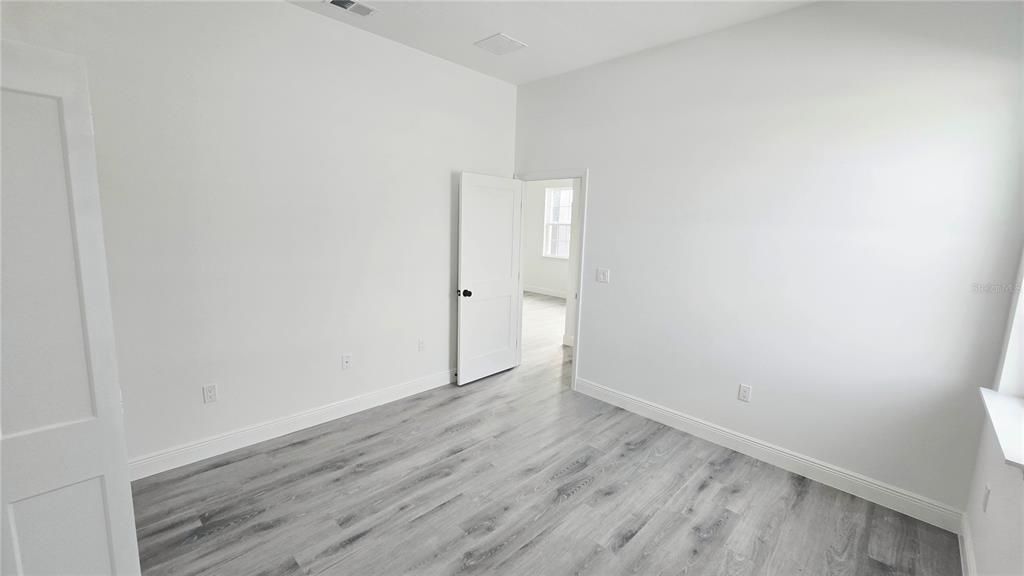 En Venta: $311,990 (4 camas, 2 baños, 1878 Pies cuadrados)