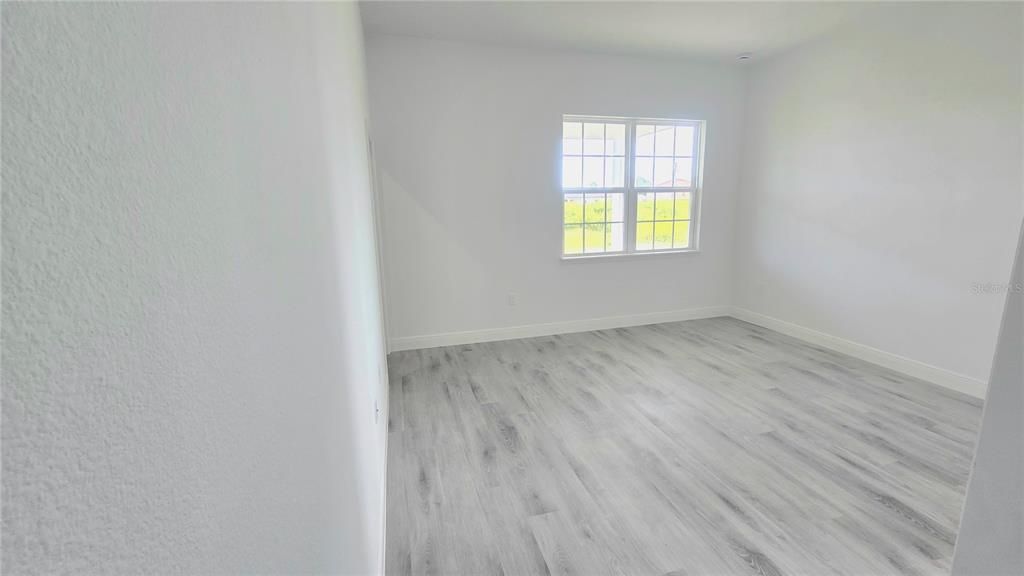 En Venta: $311,990 (4 camas, 2 baños, 1878 Pies cuadrados)