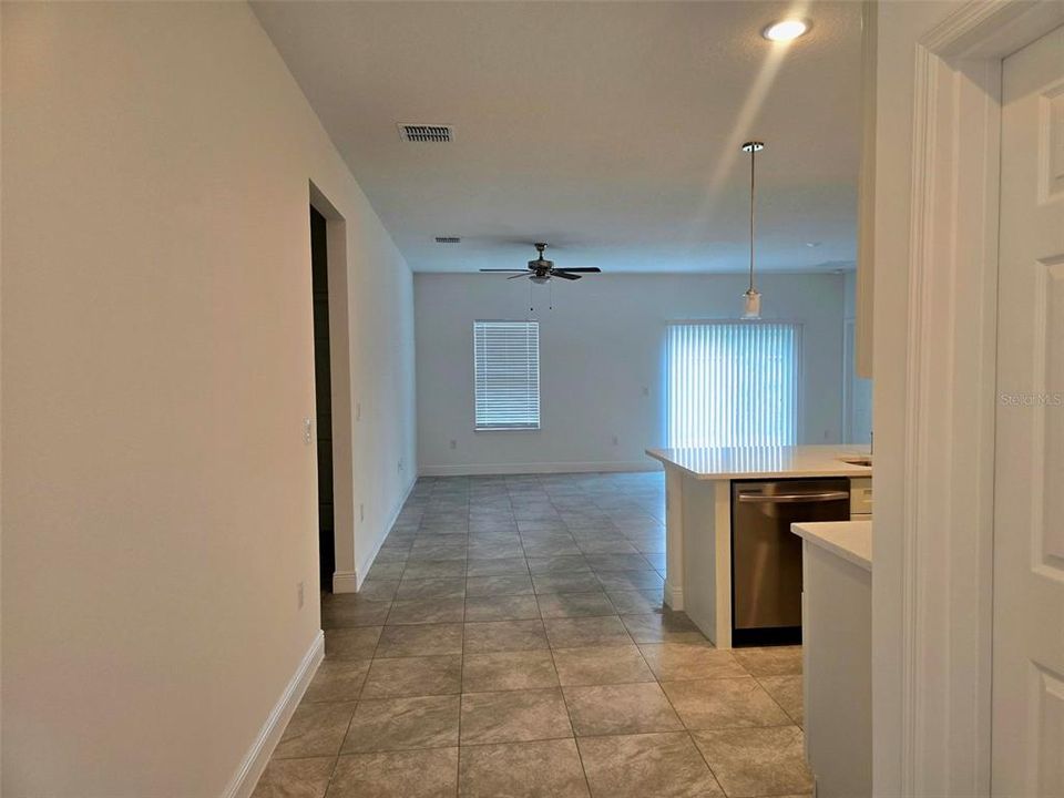 For Rent: $2,100 (4 beds, 2 baths, 0.24 Square Feet)