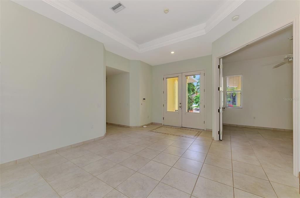 En Venta: $795,000 (5 camas, 5 baños, 3785 Pies cuadrados)