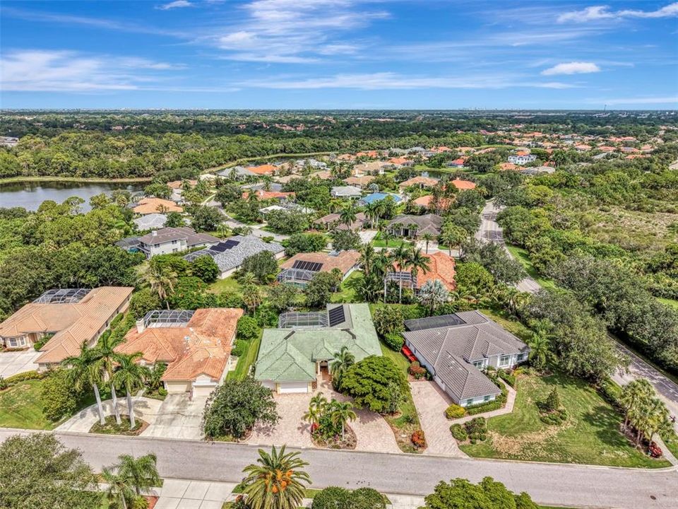 En Venta: $795,000 (5 camas, 5 baños, 3785 Pies cuadrados)