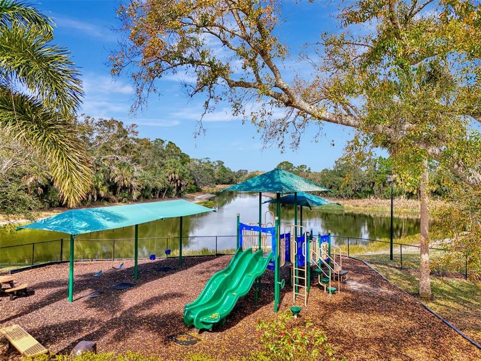 En Venta: $795,000 (5 camas, 5 baños, 3785 Pies cuadrados)