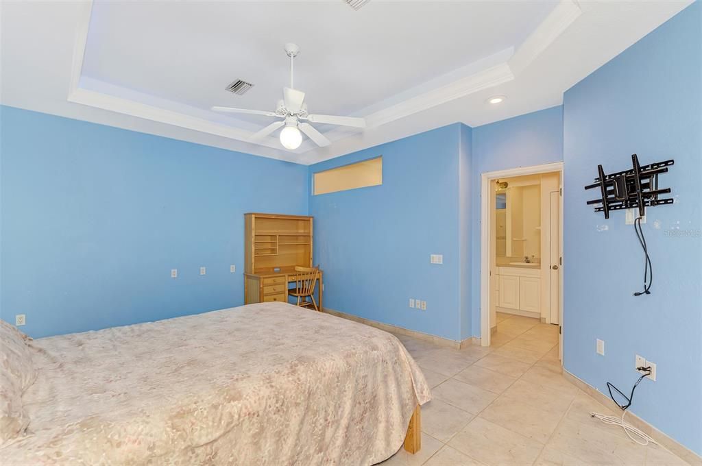En Venta: $795,000 (5 camas, 5 baños, 3785 Pies cuadrados)
